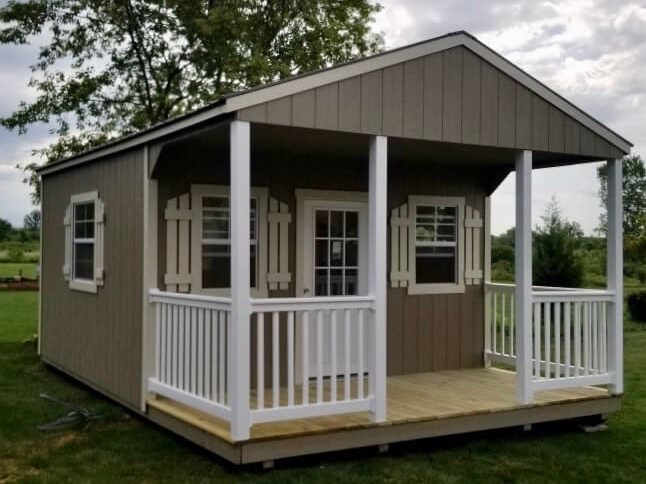 Cabin built by Homestead Barns